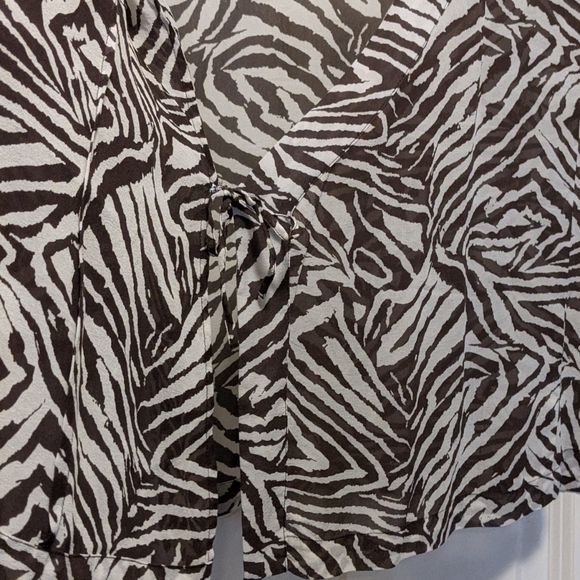 Chico's zebra print silk wrap blouse - Picture 3 of 4